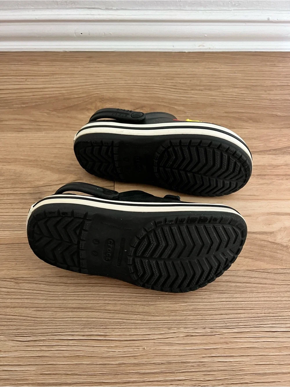 Kids Black Croc bands with Jibbitz-J2